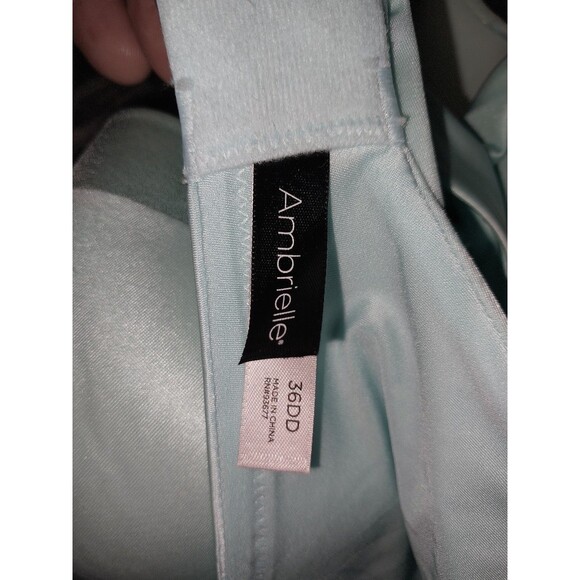 Ambrielle Everyday Full Coverage With Fadhion Neck Underwire Bra Turquoise 36DD - Picture 6 of 7